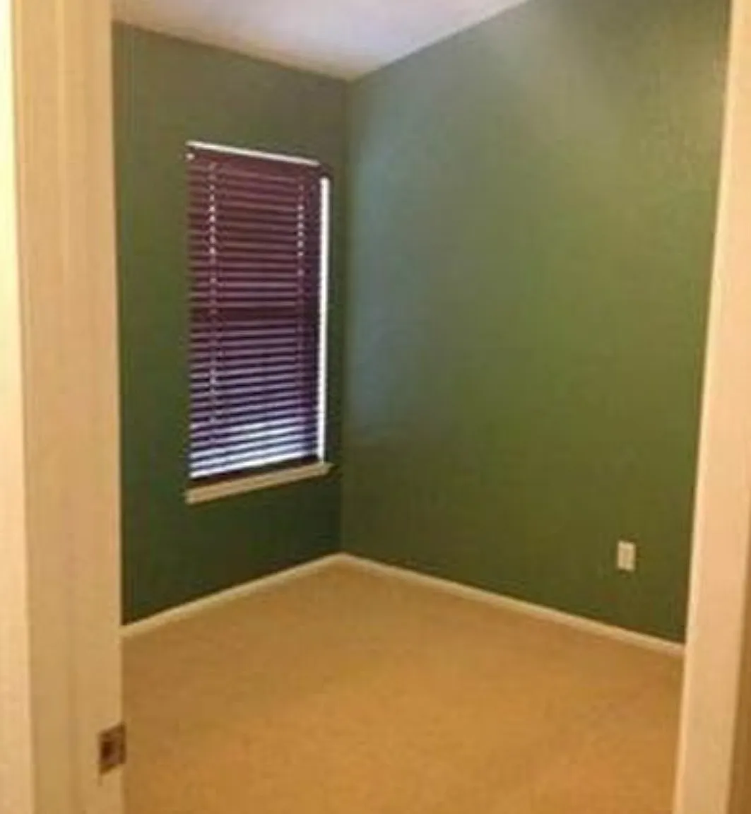 3 bed, 1320 sqft, $3,500 — Photo 3