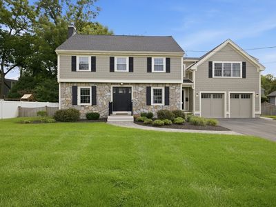 6 Lockway Rd, Andover, MA, 01810
