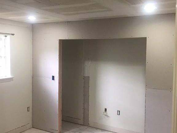 5th image of 4932 Bienville St #4932