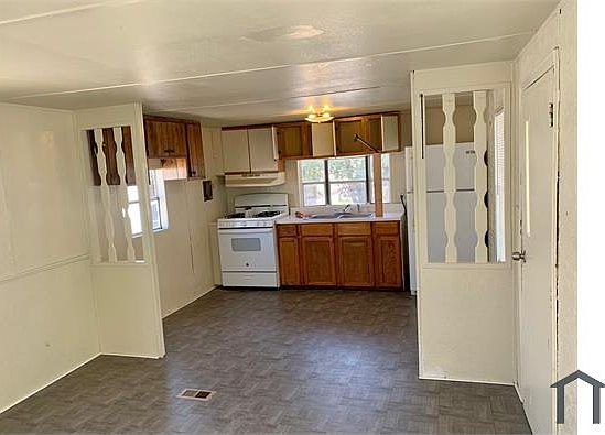 3rd image of 511 Loring Ave #5