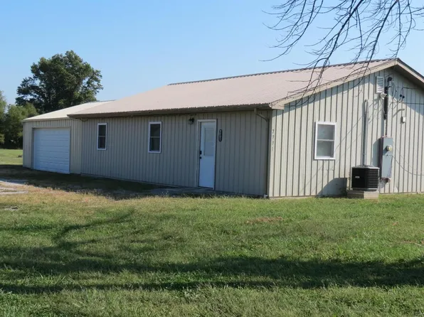 7991 State Route 14 Hwy, Du Quoin, IL 62832