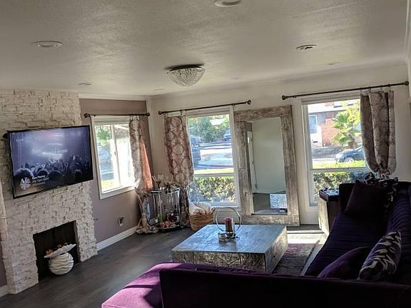 3rd image of 293 Penn Way