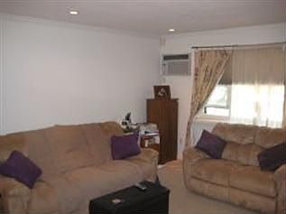 4th image of 351 Bay 8th St #2B