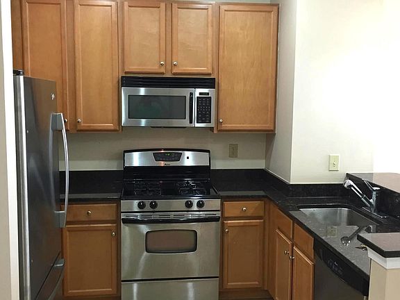 2nd image of 2655 Prosperity Ave APT 333
