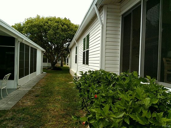 4 side view