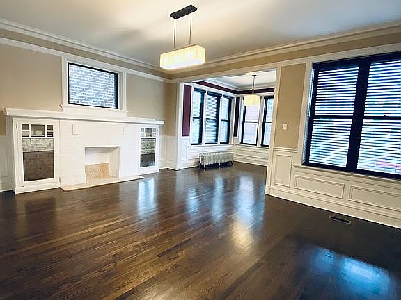 2nd image of 5645 N Glenwood Ave #1