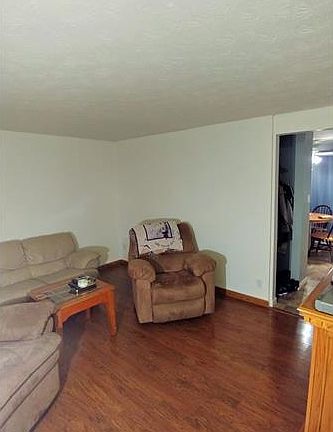2nd image of 1886 Kirkby Dr