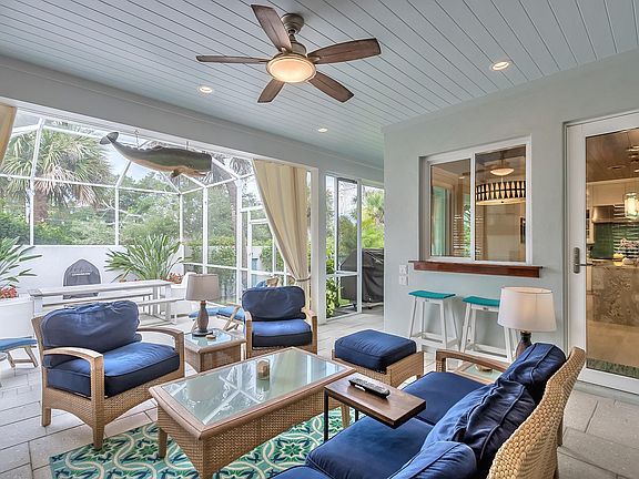 3rd image of 188 Windward Ln