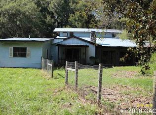 5910 SW 202nd St, Newberry, FL 32669