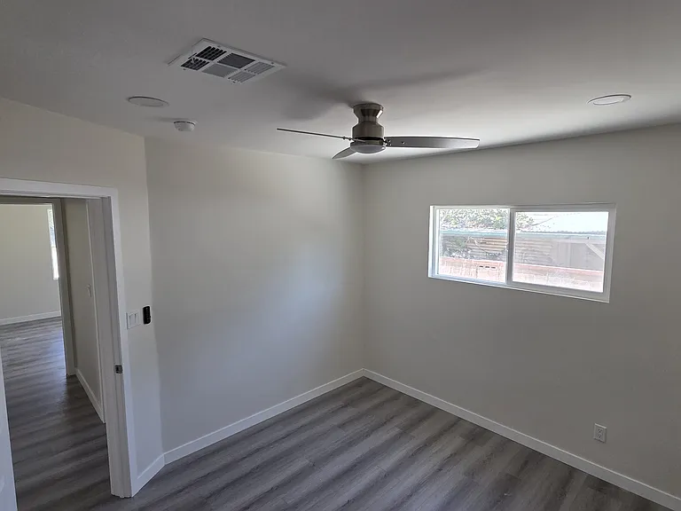 19908 Saticoy St — Photo 18