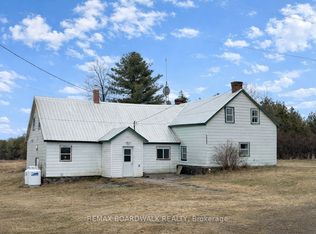 175 Prescott Rd, Montague, ON K7A4S6