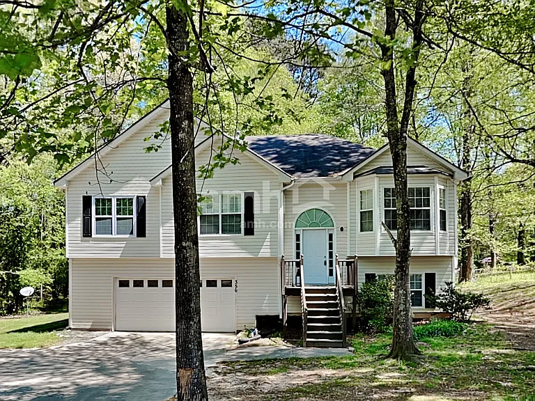 356 McMillan Rd — Photo 1