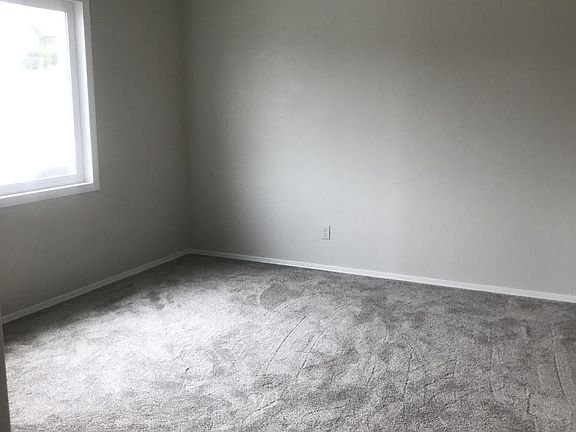 5th image of 1565 Linbrook Dr
