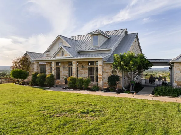 1130 Crownover Ln, Cypress Mill, TX 78663