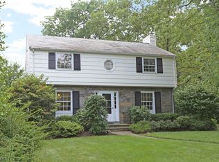 3 Glenside Ter, Montclair, NJ 07043