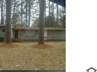 2695 Pinedale St, Jackson, MS 39204