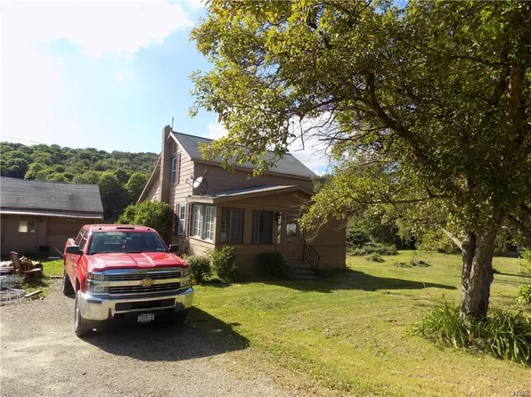 3847 State Route 26, Whitney Pt, NY 13862