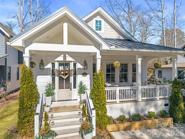 24 Waverly Rd, Asheville, NC 28803