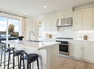 312 Flycatcher, Irvine, CA 92618