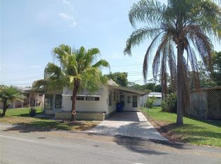 831 Village Pl, Lakeland, FL 33815