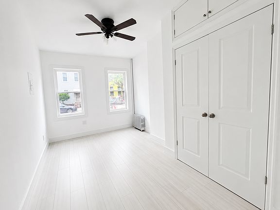 3rd image of 278 19th St APT 1L