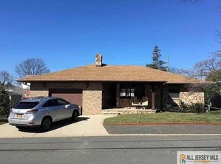 41 Harrison St, Sayreville, NJ