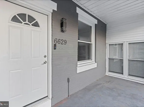 6629 Ross St, Philadelphia, PA 19119