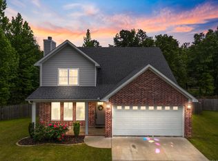 1104 Dawsons Pointe Ave, Bryant, AR 72022