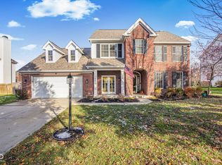 9026 Carnation Dr, Noblesville, IN 46060