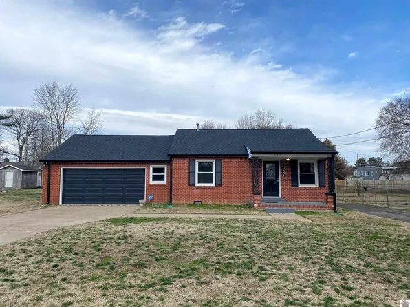 902 Pogue St, Murray, KY 42071