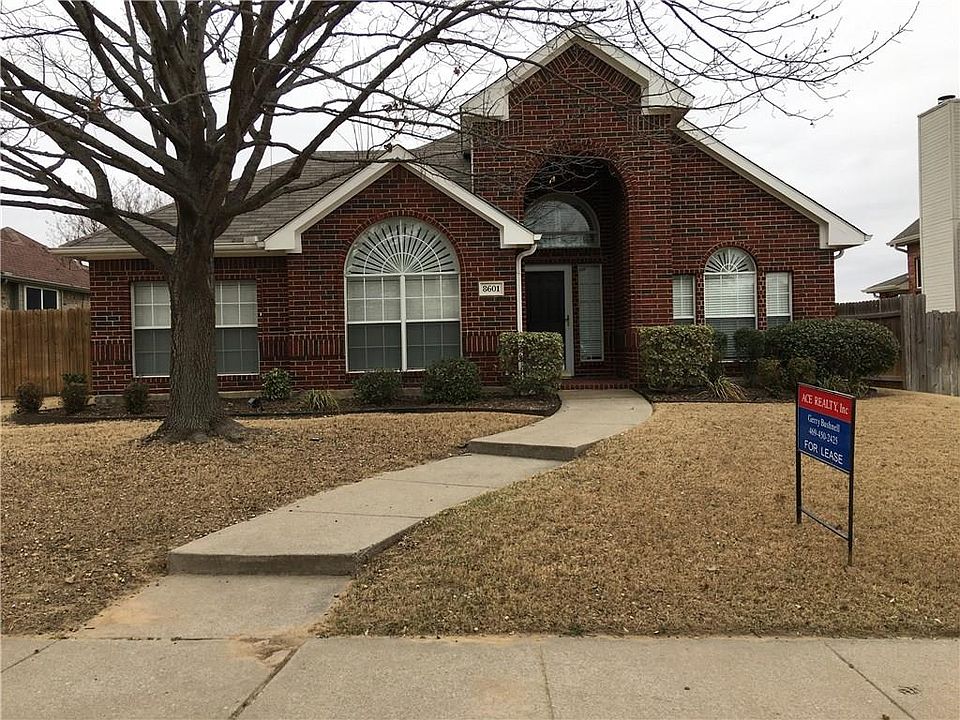 1st image of 8601 Stoneview Dr