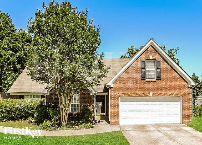 830 James Ridge Dr — Photo 1