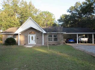 9660 American Farms Rd, Milton, FL 32583