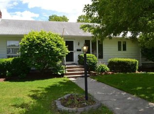 7 Perry St, Woburn, MA 01801