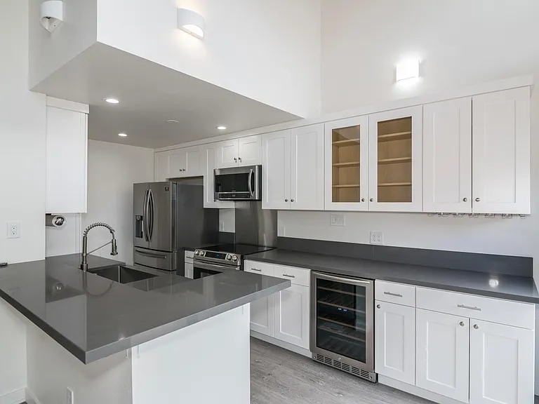 11826 Kiowa Ave #202 — Photo 5