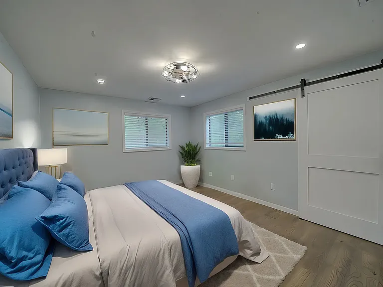 1678 Windemere Ln — Photo 21