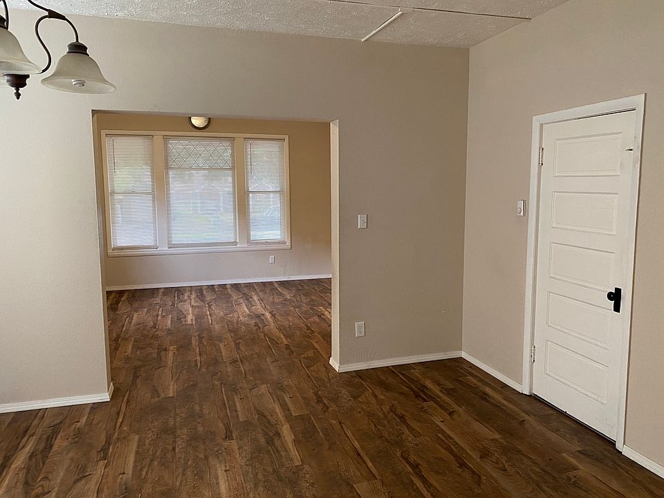 Dining Room to Living Room