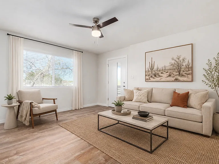 7602 E Polk St #101 — Photo 1