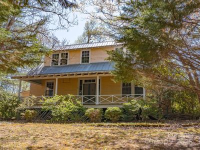 443 Shand St, Saluda, NC, 28773