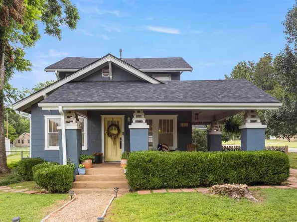 1201 Elm St, Perry, OK 73077