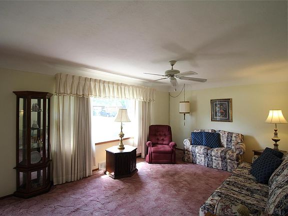 5th image of 2309 Gary Ave