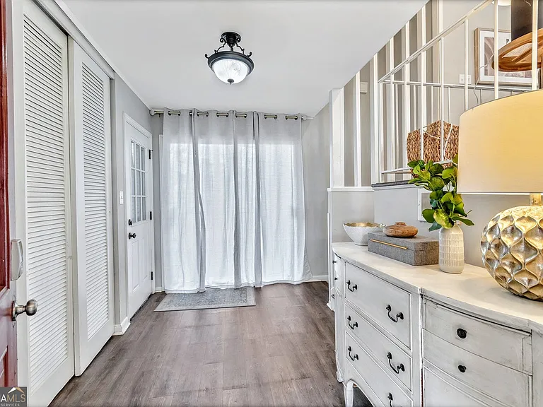 2480 Powers Ferry Dr SE — Photo 29