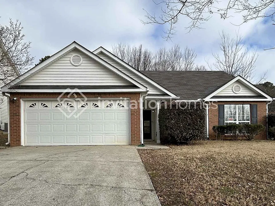 3763 Laurel Green Way NW