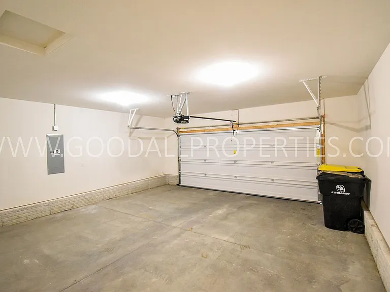 342 N Warrior Ln — Photo 30