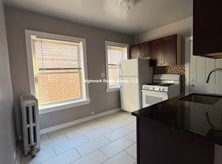 4027 W Melrose St #3NA, Chicago, IL 60641