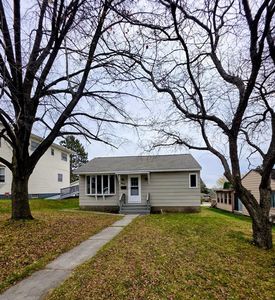 404 N Norman Ave, Eveleth, MN, 55734
