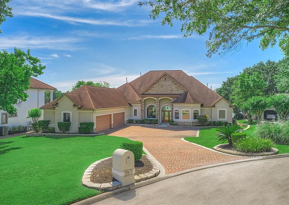 1st image of 75 Lake Estates Dr