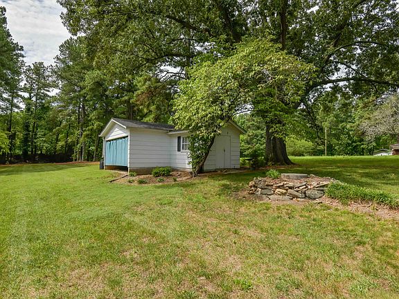 4th image of 6121 Yates Mill Pond Rd