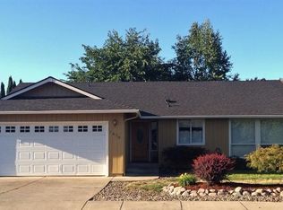 1676 Jessica Cir, Central Pt, OR 97502