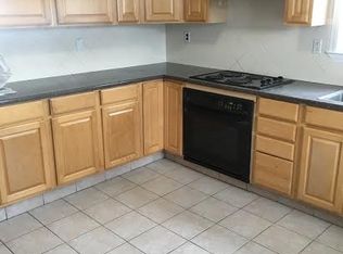 78 School St, Watertown, MA 02472